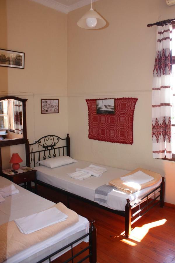 Bed and Breakfast Mmebassia Ханья Экстерьер фото